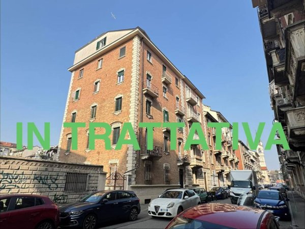 appartamento in vendita a Torino in zona Borgo San Paolo