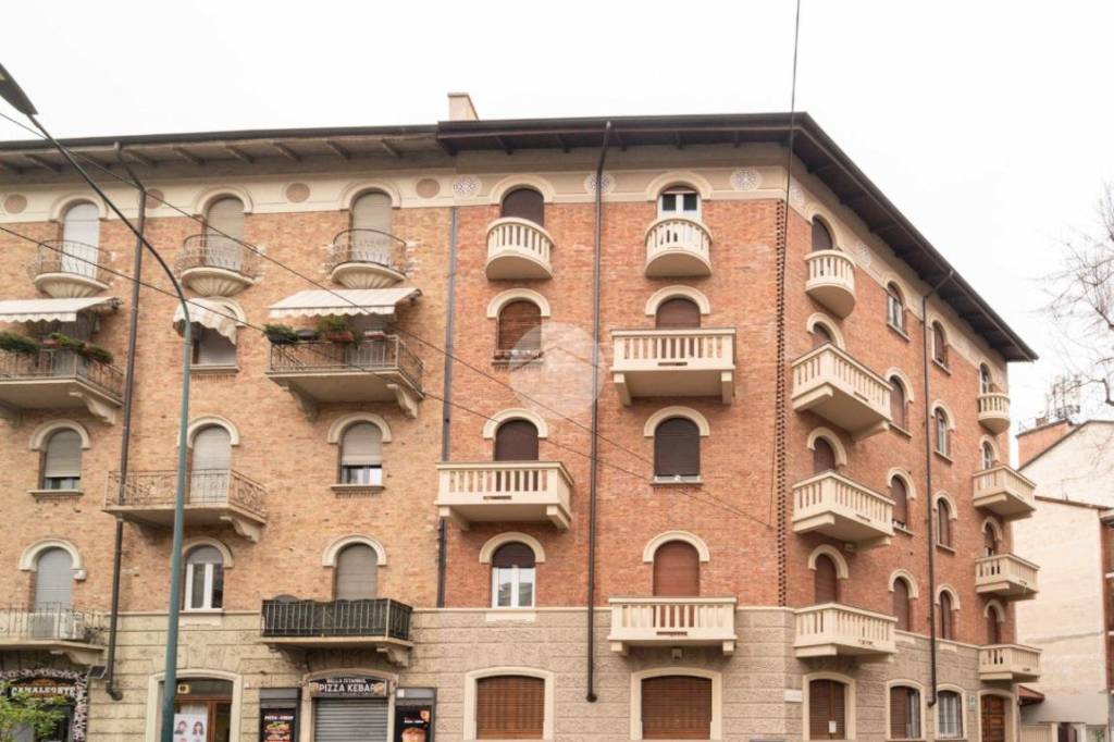 appartamento in vendita a Torino in zona Borgata Vittoria