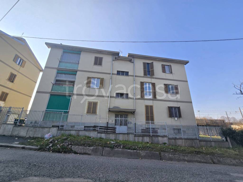 appartamento in vendita a Torino in zona Falchera