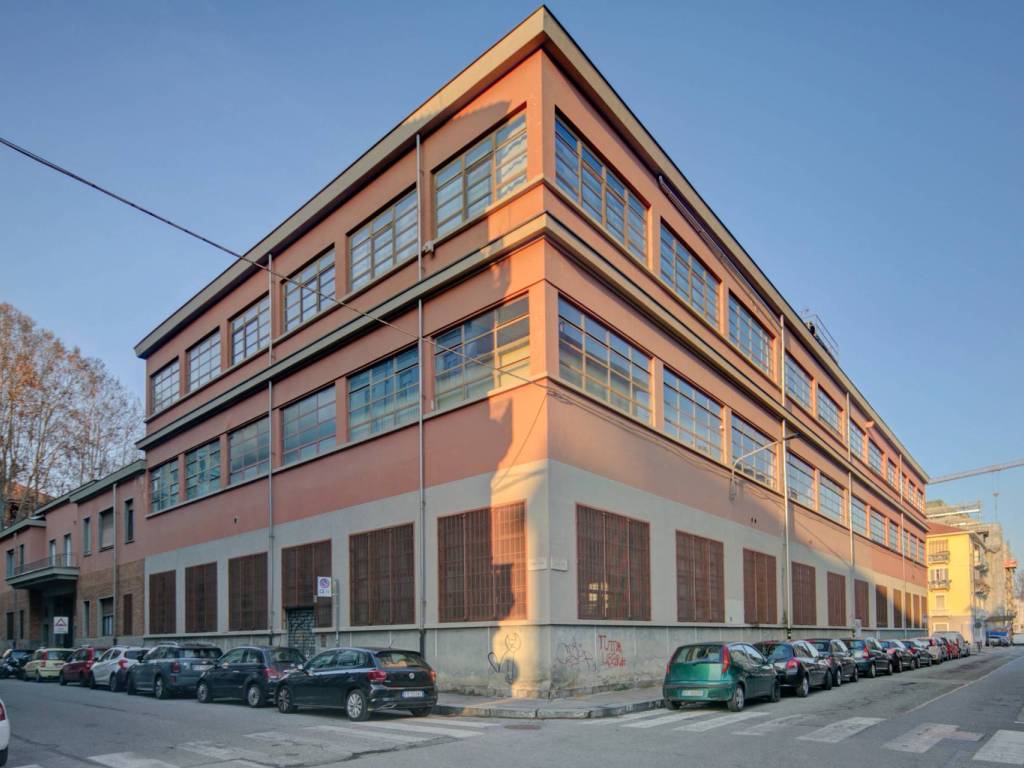appartamento in vendita a Torino in zona Aurora
