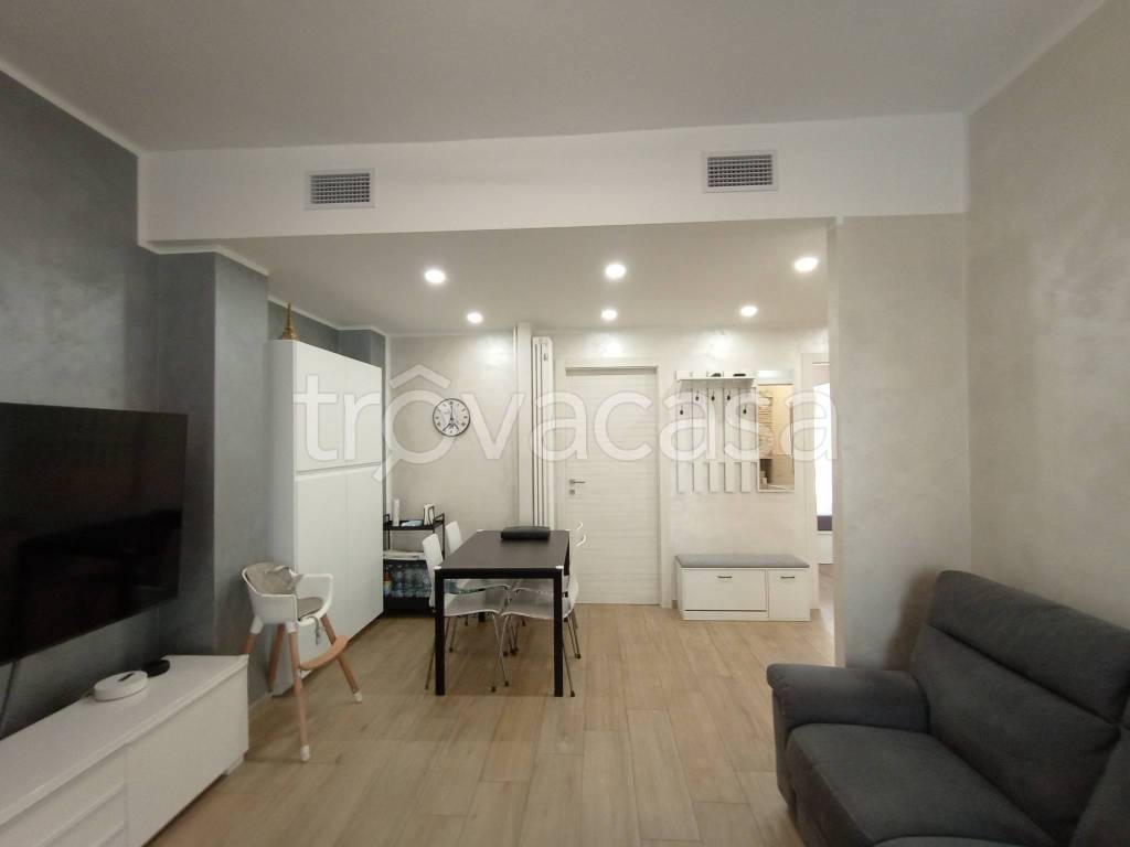 appartamento in vendita a Torino in zona Santa Rita