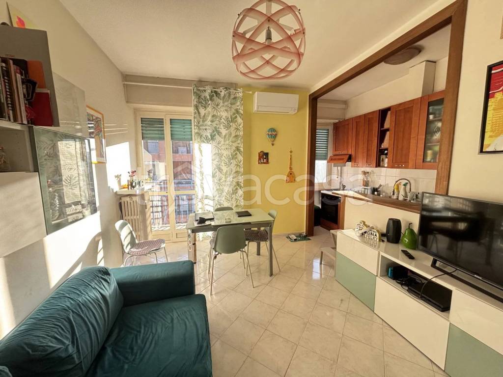 appartamento in vendita a Torino in zona Mirafiori Sud