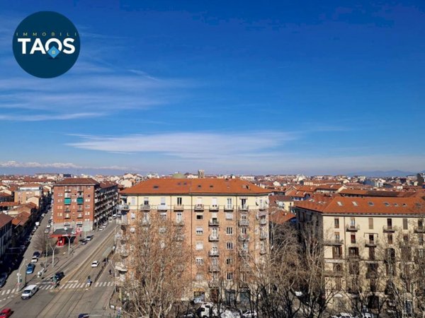 appartamento in vendita a Torino in zona Centro Storico