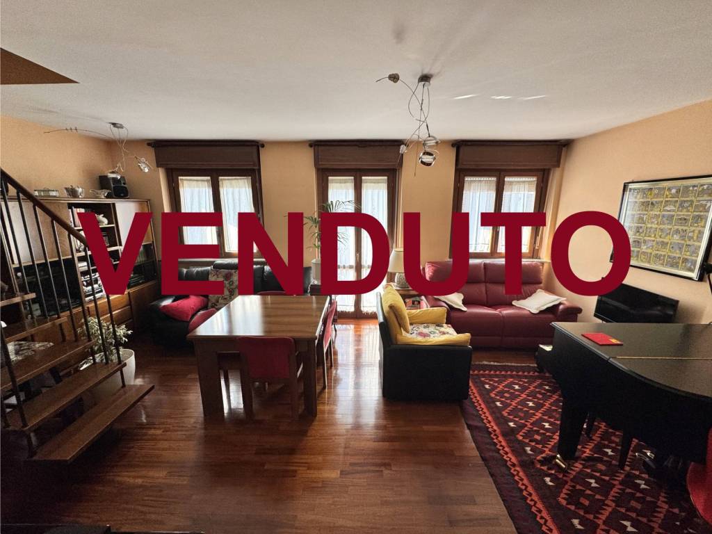 appartamento in vendita a Torino in zona Cenisia