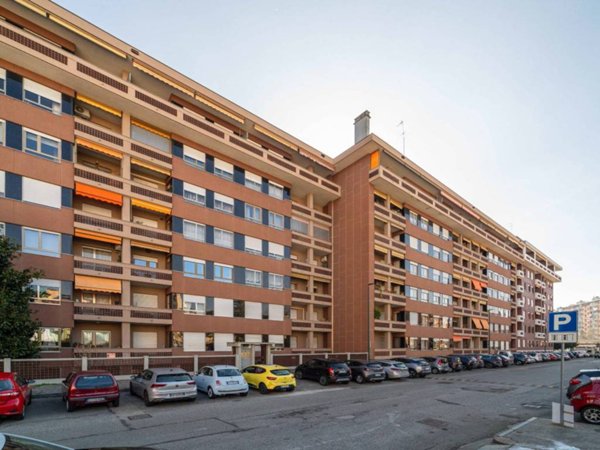 appartamento in vendita a Torino in zona Pozzo Strada