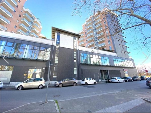 appartamento in vendita a Torino in zona Lingotto