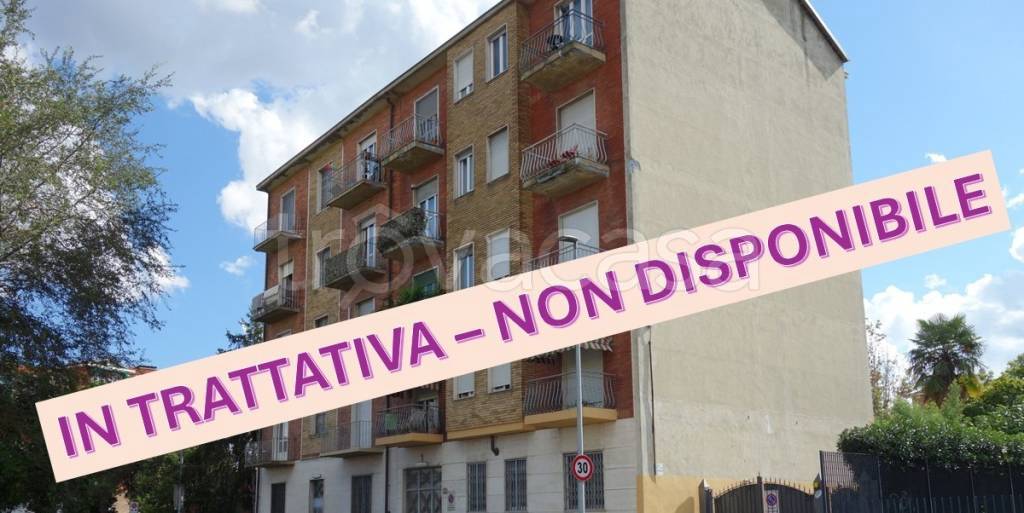appartamento in vendita a Torino in zona Lucento