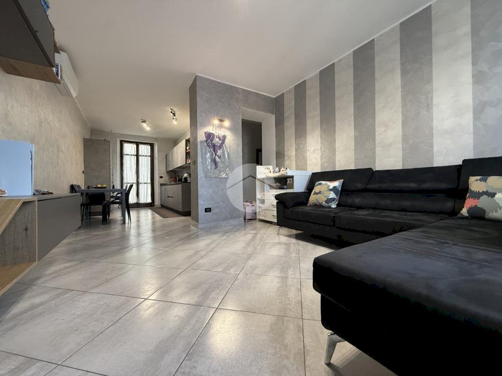 appartamento in vendita a Torino in zona Borgata Vittoria