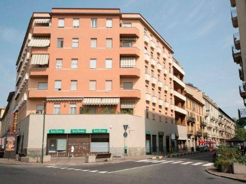 appartamento in vendita a Torino in zona Cenisia