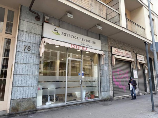 negozio in vendita a Torino in zona Santa Rita