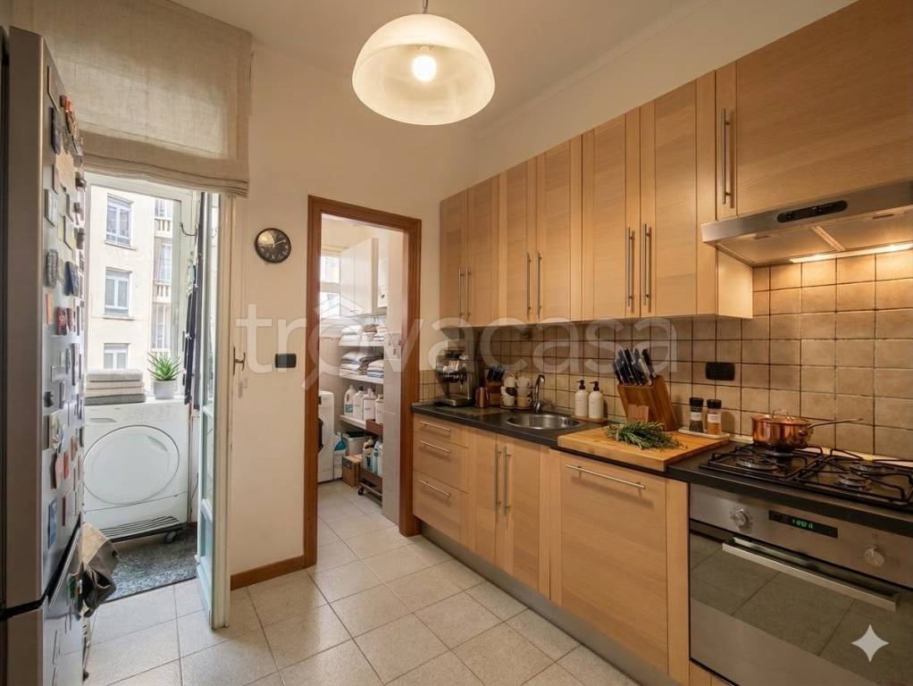 appartamento in vendita a Torino in zona Borgo San Paolo