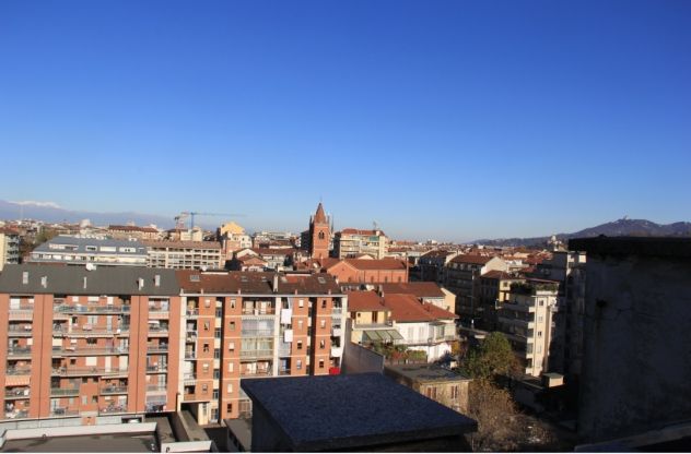 appartamento in vendita a Torino in zona San Salvario