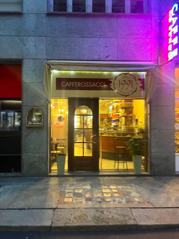 negozio in vendita a Torino in zona Centro Storico