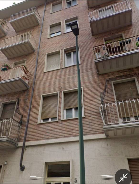 appartamento in vendita a Torino in zona Borgo San Paolo