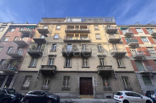 appartamento in vendita a Torino in zona San Salvario