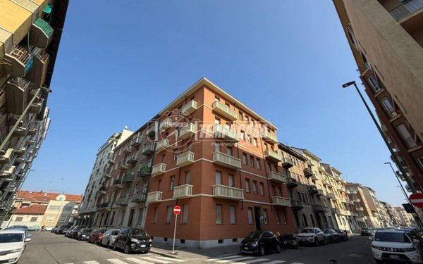 appartamento in vendita a Torino in zona Parella