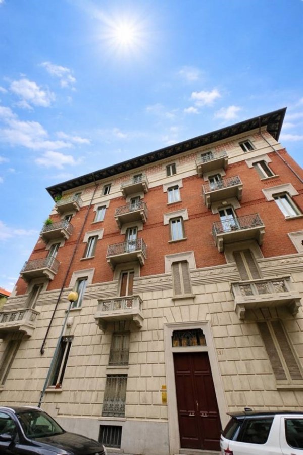 appartamento in vendita a Torino in zona Crocetta