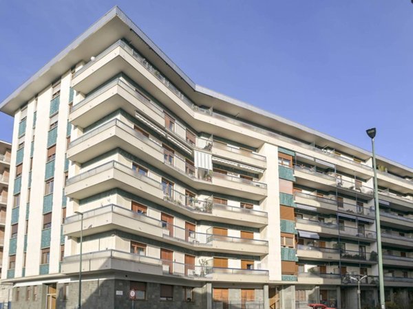 appartamento in vendita a Torino in zona Pozzo Strada