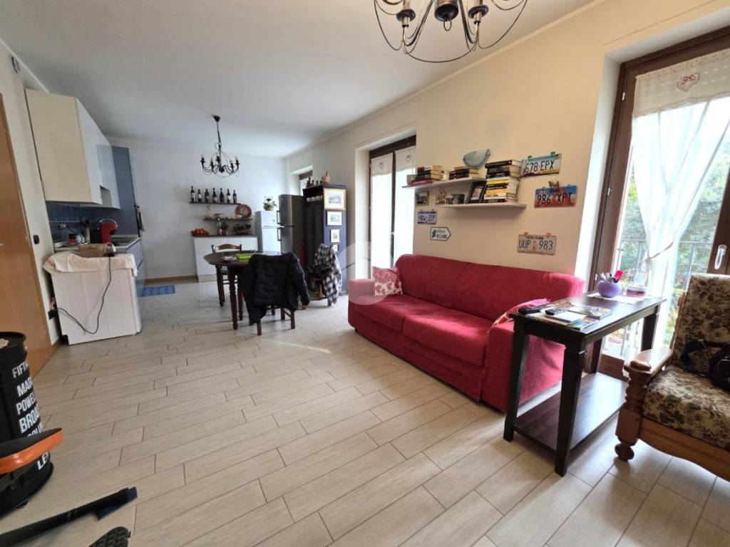 appartamento in vendita a Torino in zona Sassi