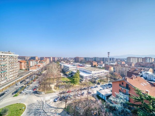 appartamento in vendita a Torino in zona Mirafiori Nord