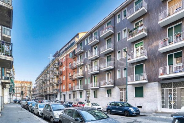 appartamento in vendita a Torino in zona Borgata Vittoria