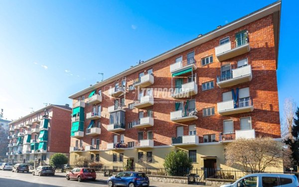 appartamento in vendita a Torino in zona Regio Parco