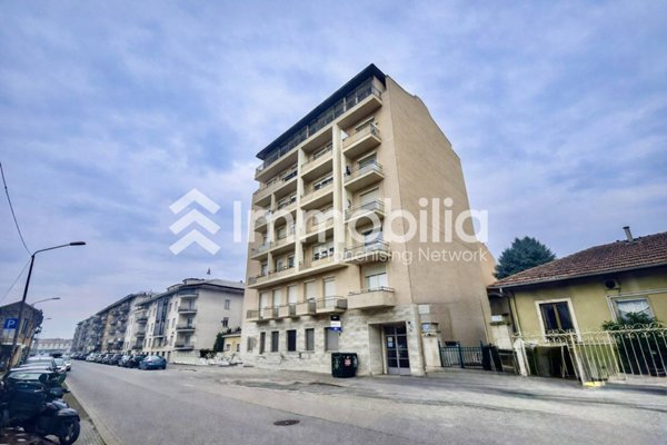 appartamento in vendita a Torino in zona Santa Rita