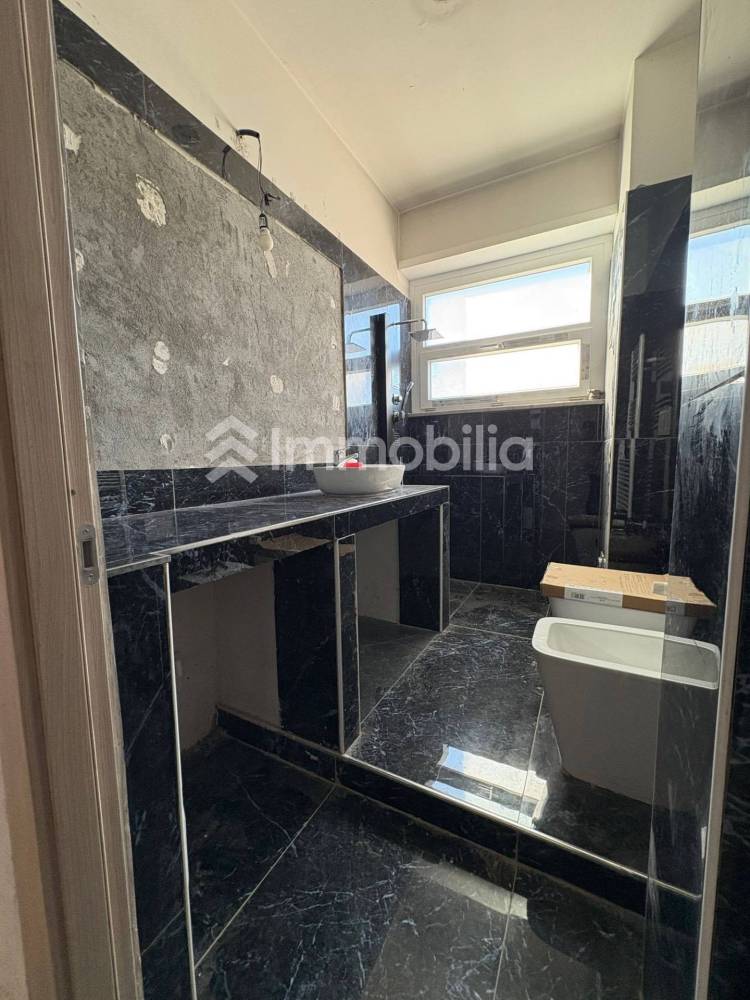 appartamento in vendita a Torino in zona Santa Rita