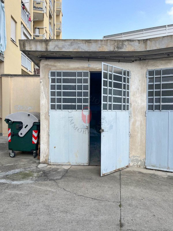 ufficio in vendita a Torino in zona Santa Rita