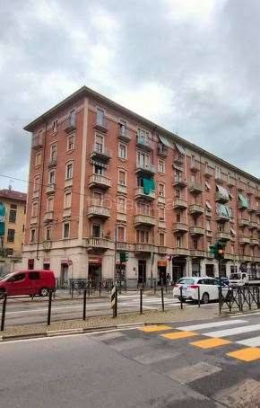 appartamento in vendita a Torino in zona Regio Parco