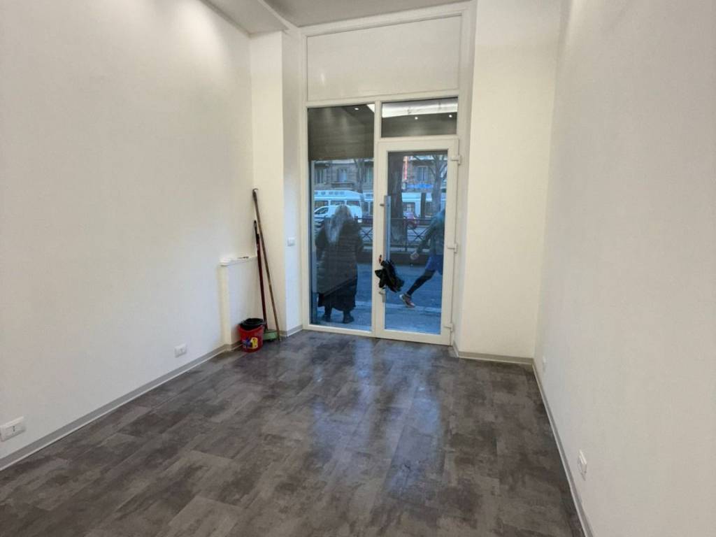 negozio in vendita a Torino in zona Borgo San Paolo