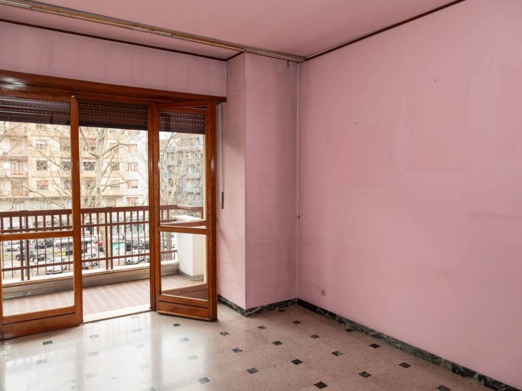 appartamento in vendita a Torino in zona Mirafiori Nord