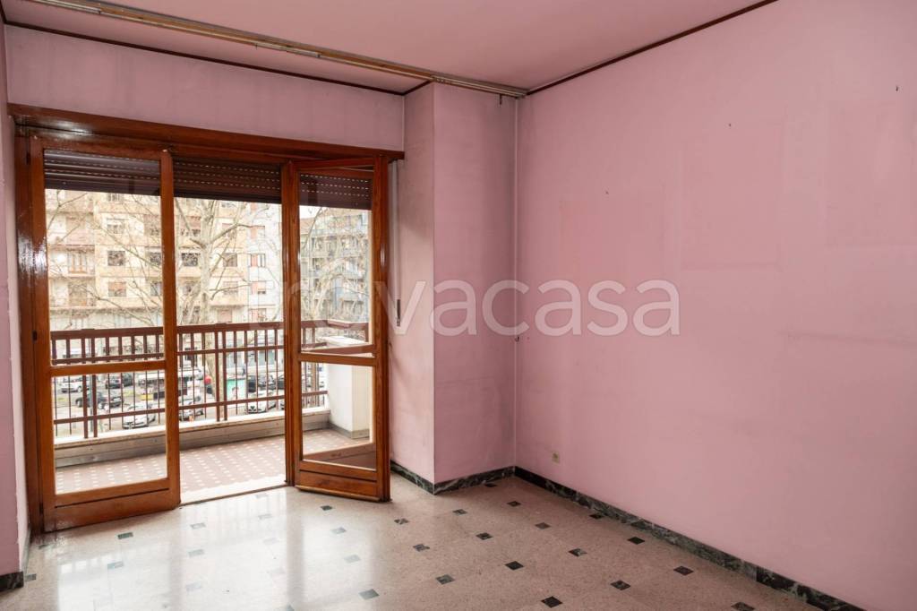 appartamento in vendita a Torino in zona Santa Rita