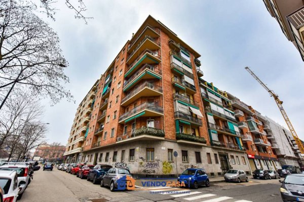 appartamento in vendita a Torino in zona Lingotto