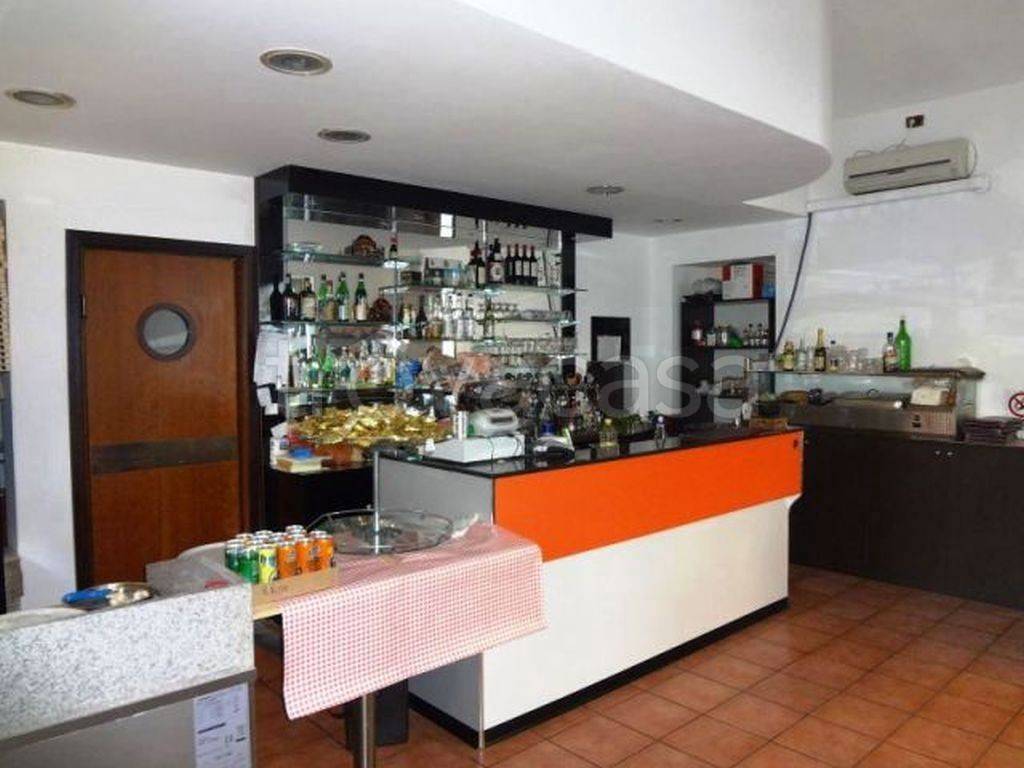 negozio in vendita a Torino in zona Pozzo Strada