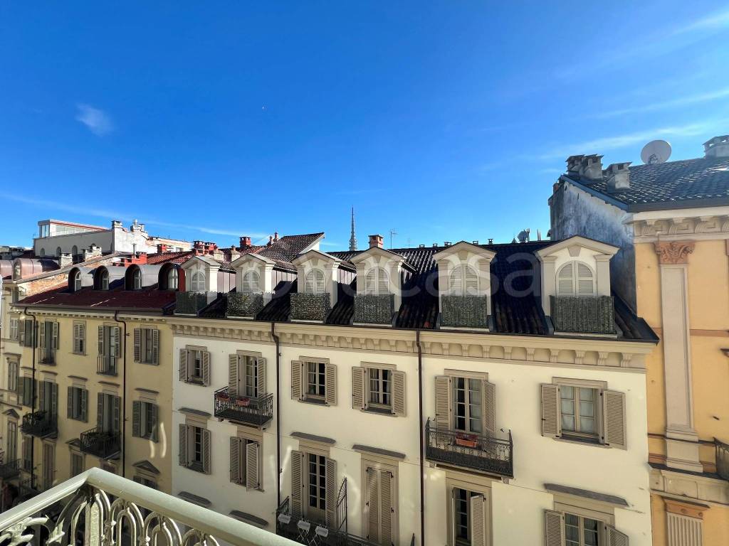 appartamento in vendita a Torino in zona Centro Storico