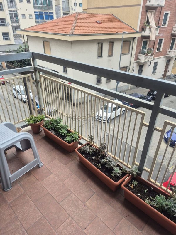 appartamento in vendita a Torino in zona Borgata Vittoria