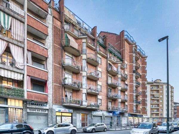 appartamento in vendita a Torino in zona Barriera di Milano