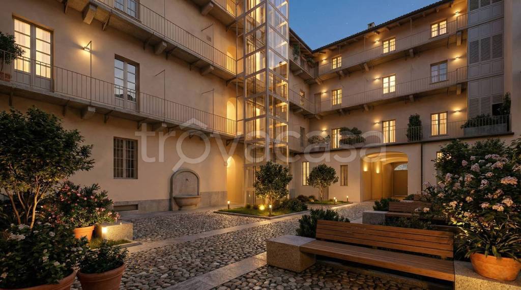 appartamento in vendita a Torino in zona Aurora