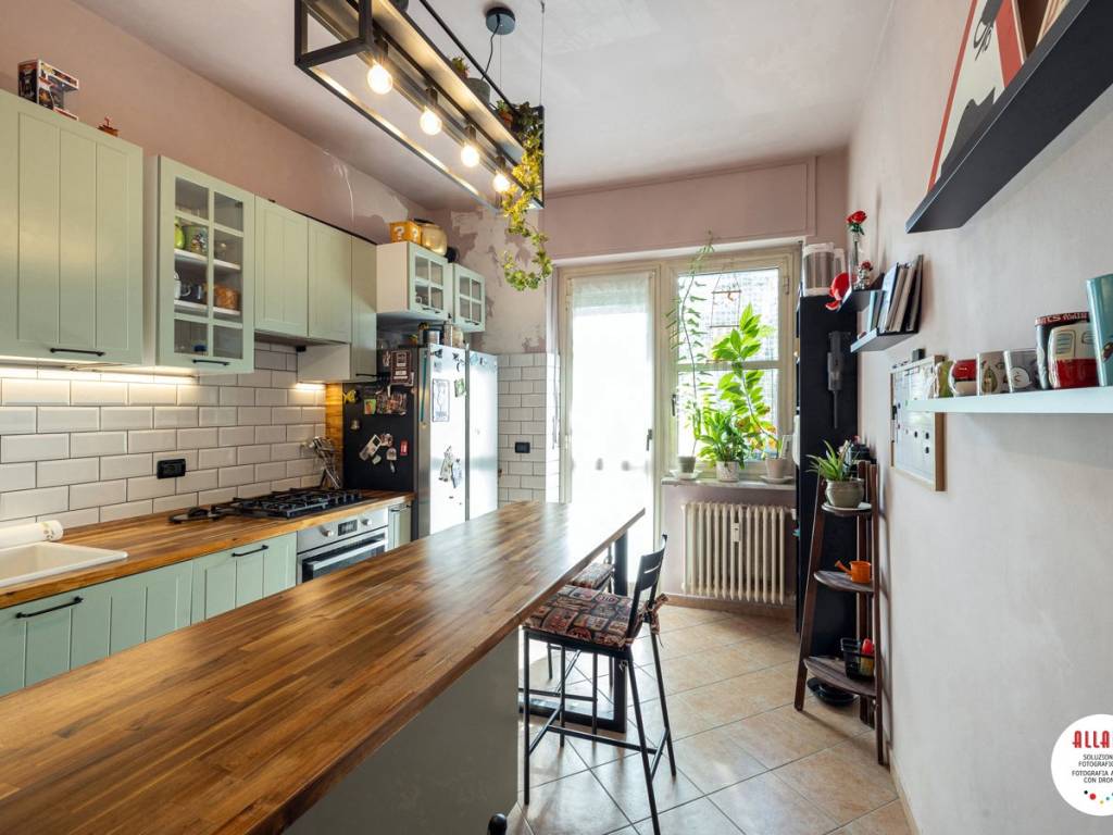 appartamento in vendita a Torino in zona Mirafiori Sud