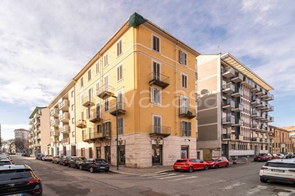 negozio in vendita a Torino in zona Pozzo Strada