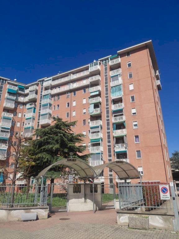 appartamento in vendita a Torino in zona Mirafiori Nord