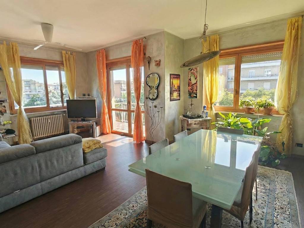 appartamento in vendita a Torino in zona San Donato