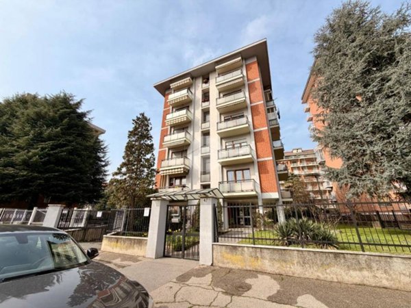 appartamento in vendita a Torino in zona Lucento