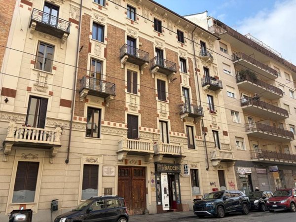 appartamento in vendita a Torino in zona Campidoglio