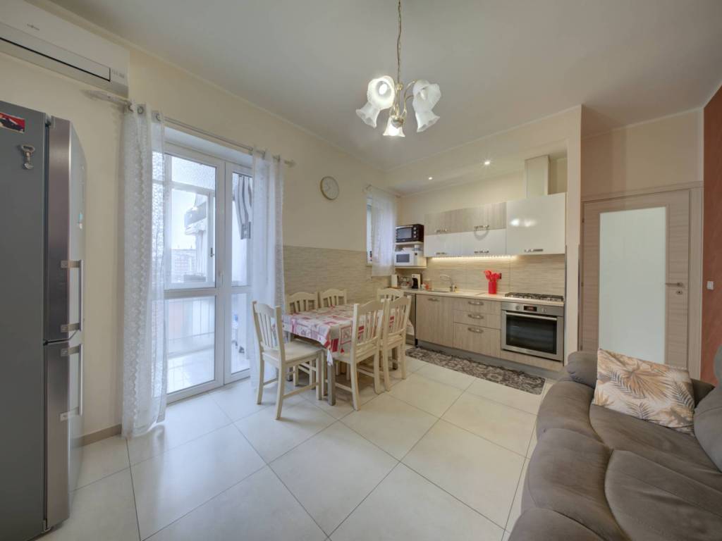 appartamento in vendita a Torino in zona Lucento