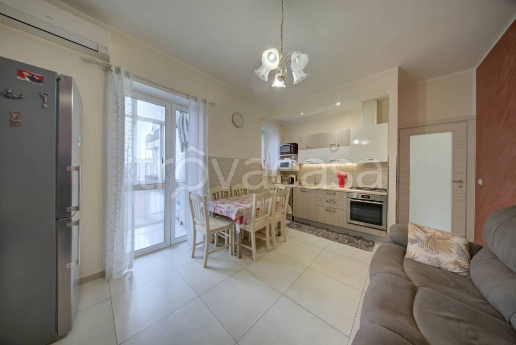 appartamento in vendita a Torino in zona Lucento