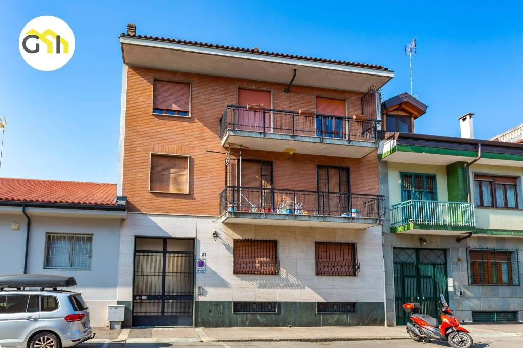 appartamento in vendita a Torino in zona Regio Parco