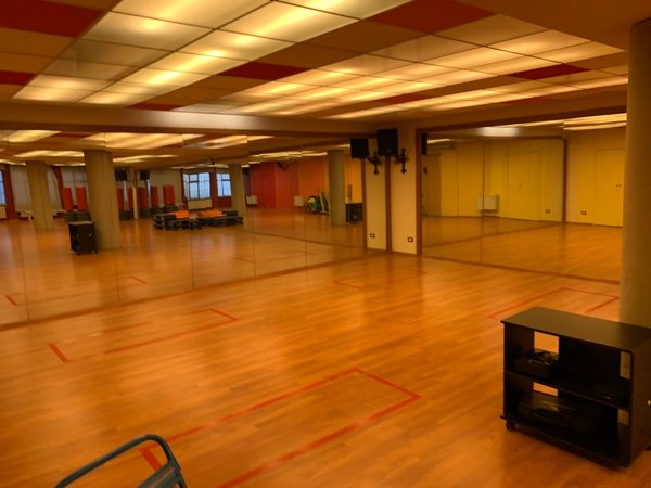 locale commerciale in vendita a Torino