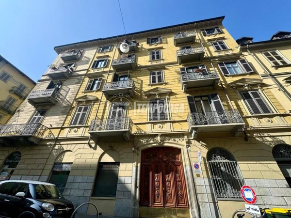 appartamento in vendita a Torino in zona Crocetta